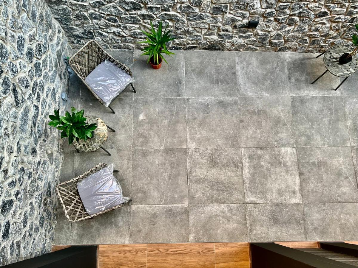 T&T Luxury Apartments - Rooftop Jacuzzi Athen Eksteriør billede